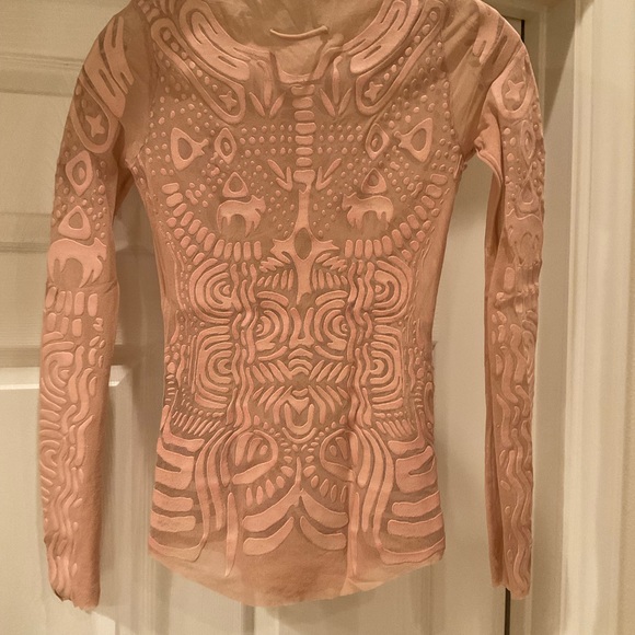 VINTAGE JEAN PAUL GAULTIER MESH WITH RUBBER DECOR, HAVE NEVER SEEN THIS TOP S - Picture 3 of 3